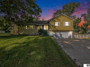3316 N 101st St, Omaha, NE 68134