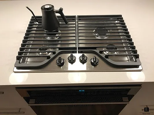 Rented by R New York | media 73