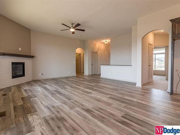 3rd image of 5022 N 208th Ave