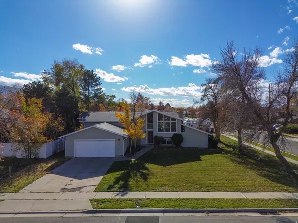 512 E Larchwood Dr, Midvale, UT 84047