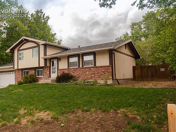 2nd image of 5210 Alteza Dr