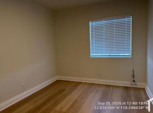 11771 Compton Ave, Los Angeles, CA 90059