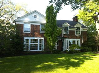 3393 Norwood Rd, Shaker Heights, OH 44122