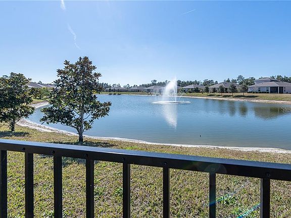 5th image of 420 River Square Ln