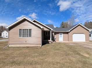 11680 W Freeland Rd, Freeland, MI 48623