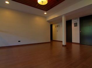 441 W Barry Ave APT 121, Chicago, IL 60657