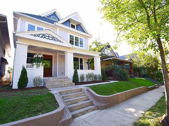 3rd image of 609 Sanders St
