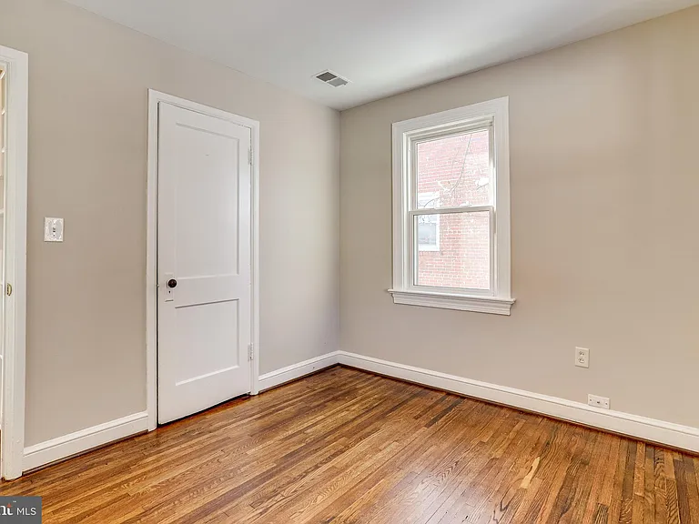 530 E Alexandria Ave — Photo 20