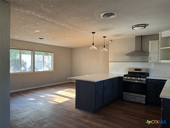 5th image of 1517 Westover Dr