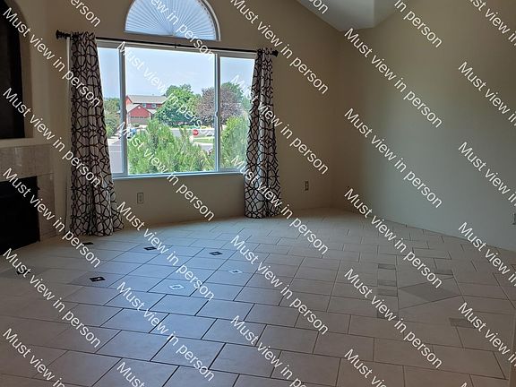 4th image of 1200 Creekwood Ct