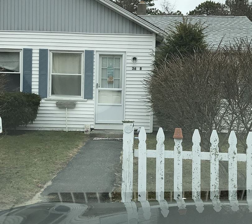 1st image of 36 S Sea Ave