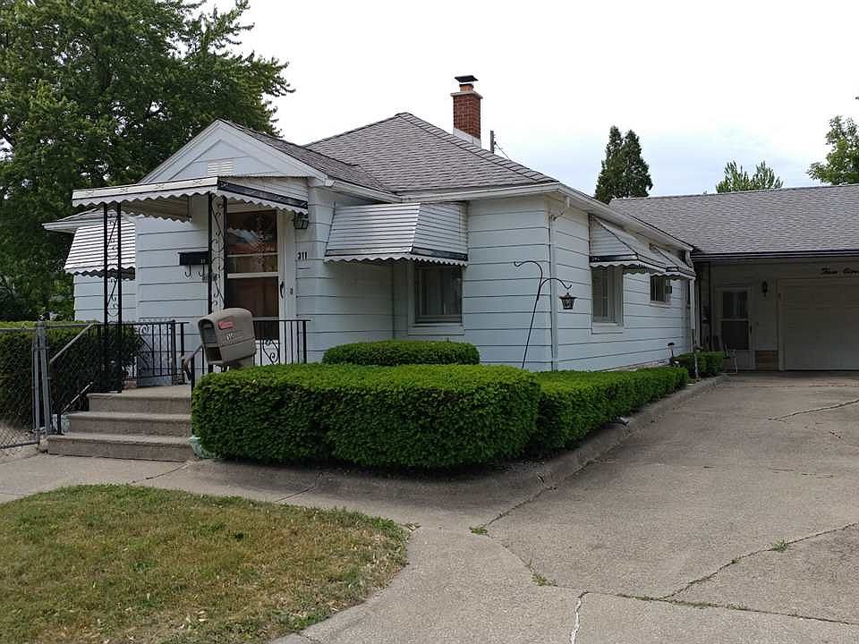 1st image of 311 Curtis St