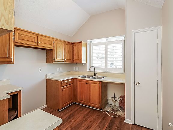 3rd image of 2636 Paddle Wheel Dr