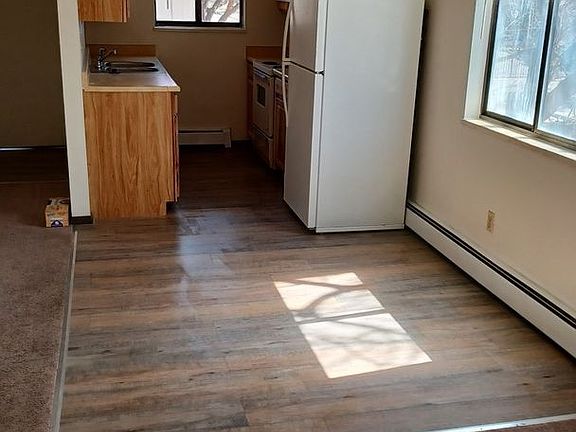 4th image of 2852 Belford Ave APT 4