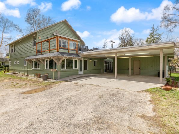 10 9th Street Island Dr #5