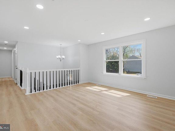 5th image of 5010 Norris Dr