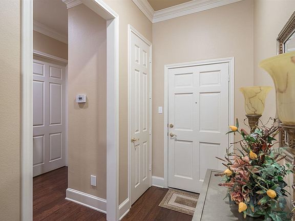 5th image of 2225 Dietz Ln