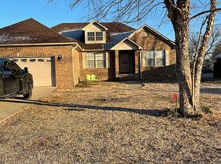 103 E 20th St, Caruthersville, MO 63830