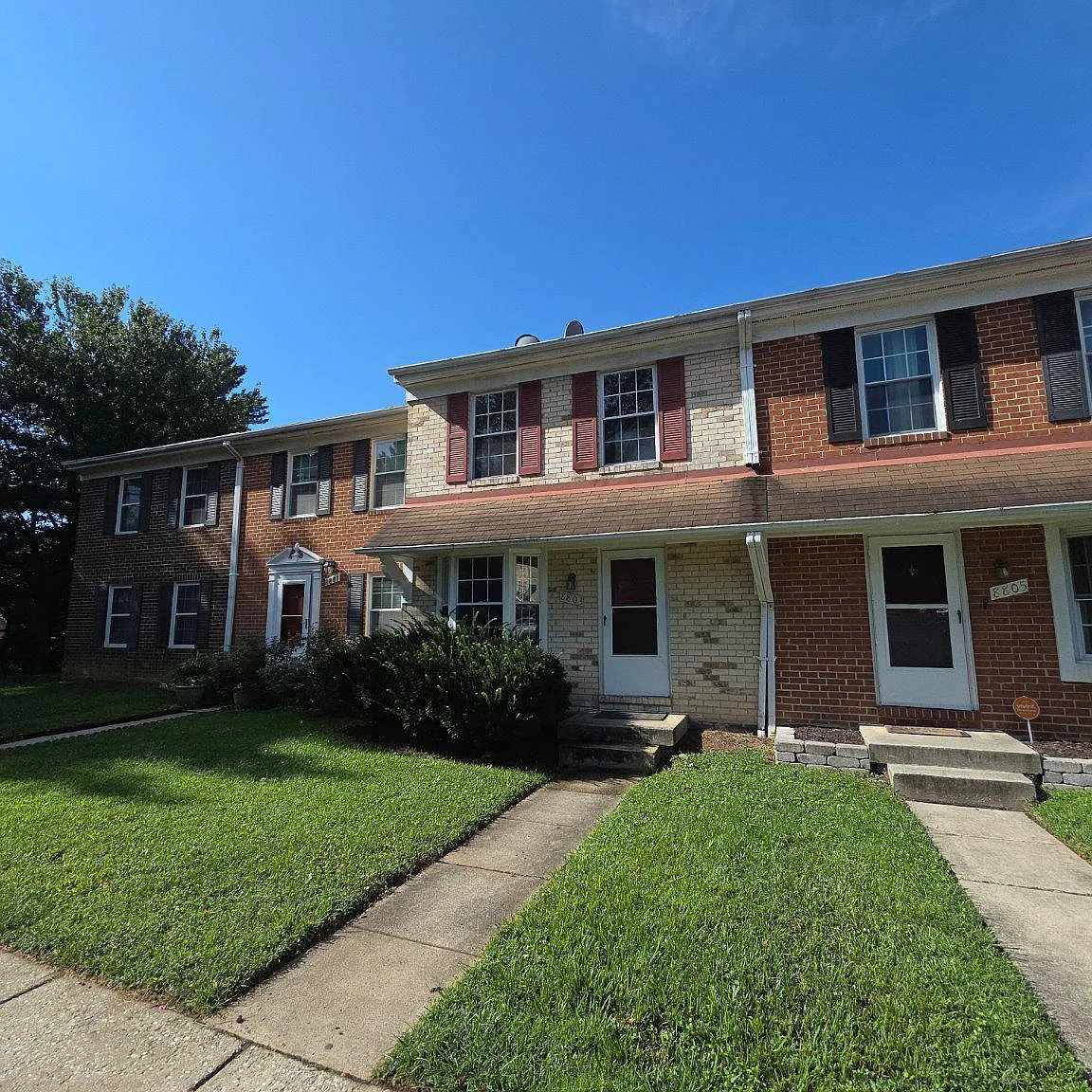 3 bed, 2.5 bath, 1480 sqft, $2,700 — Photo 1