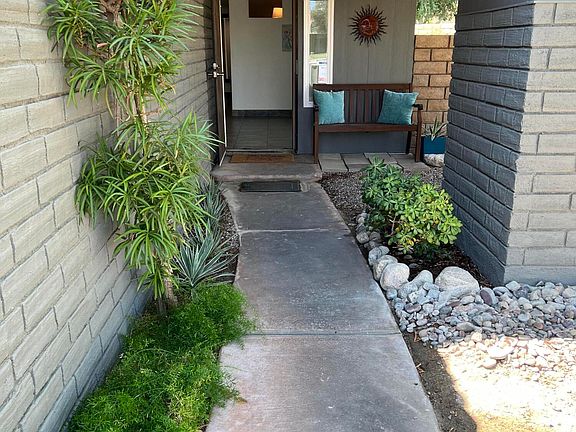 2nd image of 1629 Sunflower Ct N