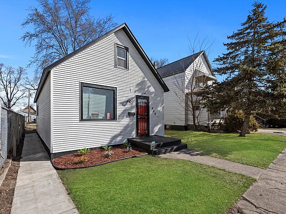 2nd image of 448 Sibley Blvd