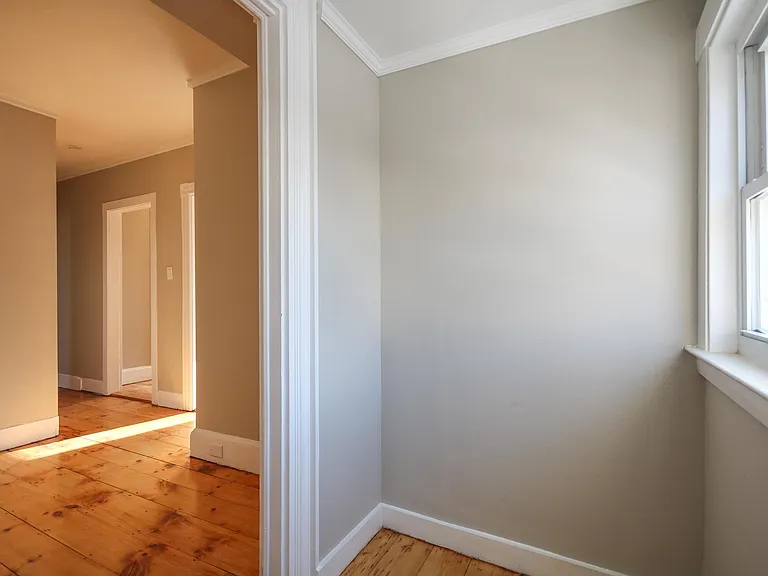 169 Glenwood Ave #2 — Photo 35