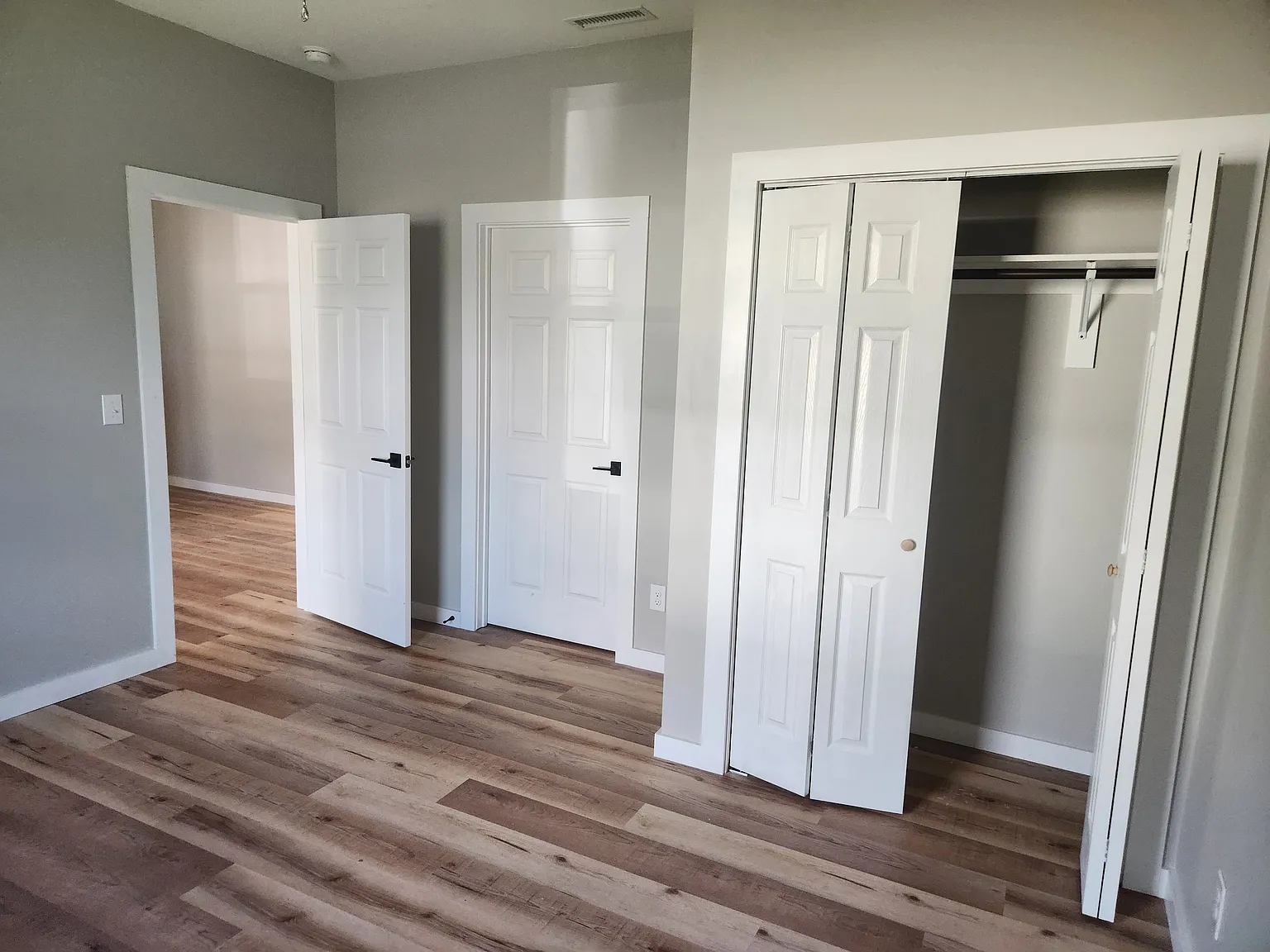 3 bed, 1500 sqft, $1,700 — Photo 4