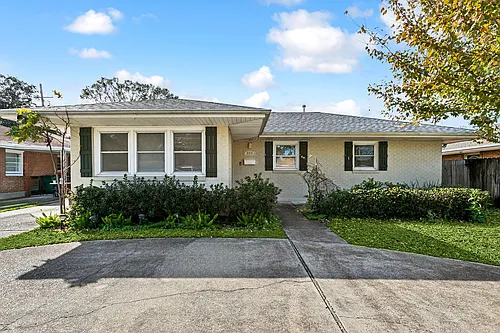 604 Melanie Ave Photo 1