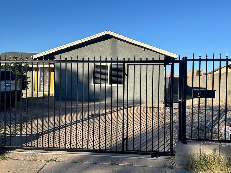 1st image of 2820 S Sandhill Rd #1