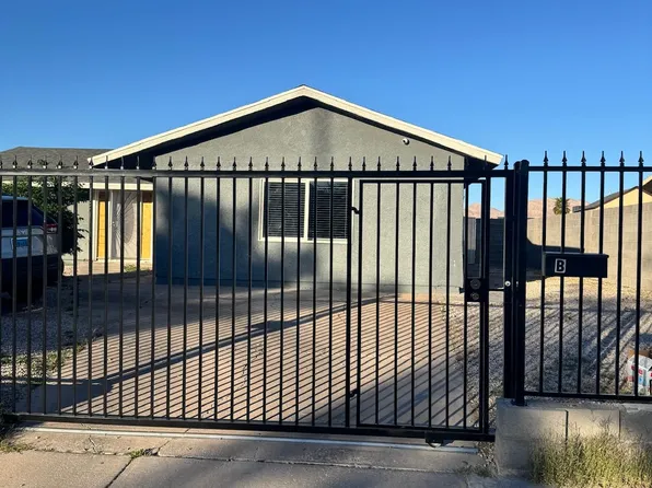 2820 S Sandhill Rd #1, Las Vegas, NV 89121