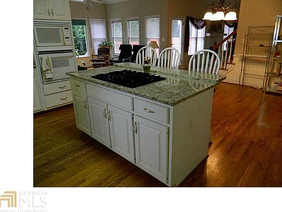 5th image of 4345 Burgomeister Pl