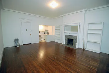 Rented by R New York