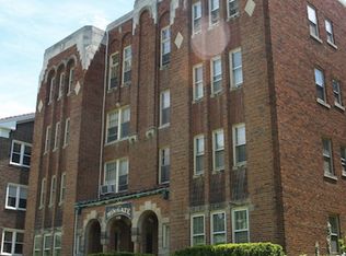 15115 Lake Ave APT 205, Lakewood, OH 44107