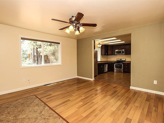5th image of 460 Santa Barbara Ave