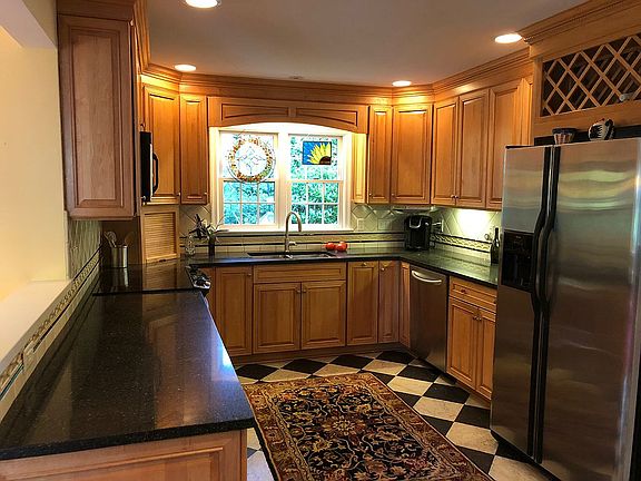 2nd image of 701 Silverspring Dr