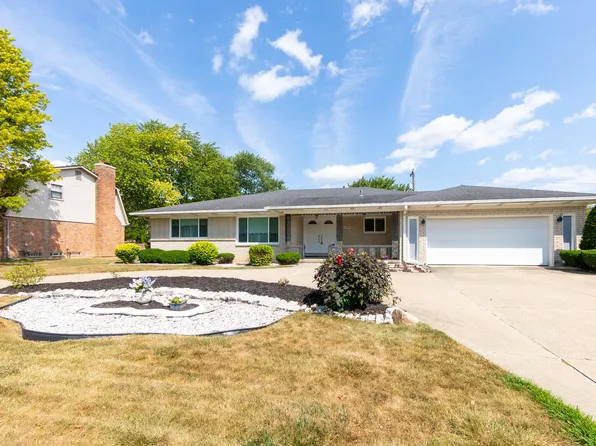 17596 Levan Rd, Livonia, MI 48152