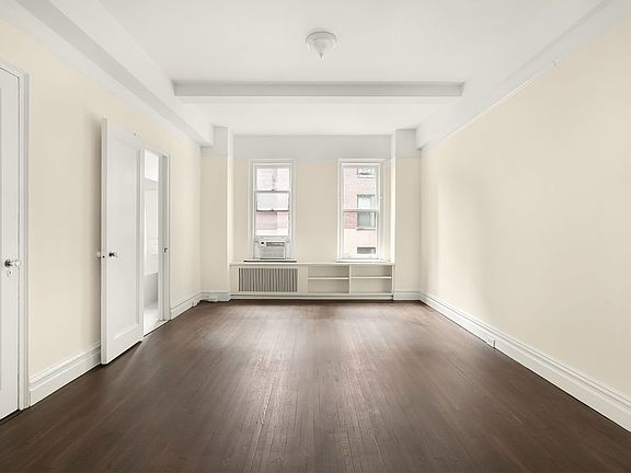4th image of 77 Park Ave #10D