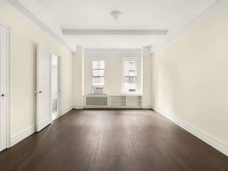 77 Park Ave #10D — Photo 4