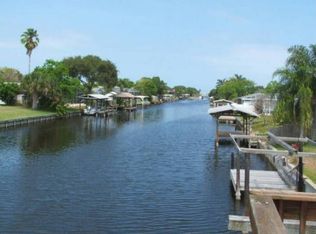 1360 Holiday Blvd, Merritt Island, FL 32952