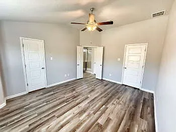 8819 Straight Oaks — Photo 15