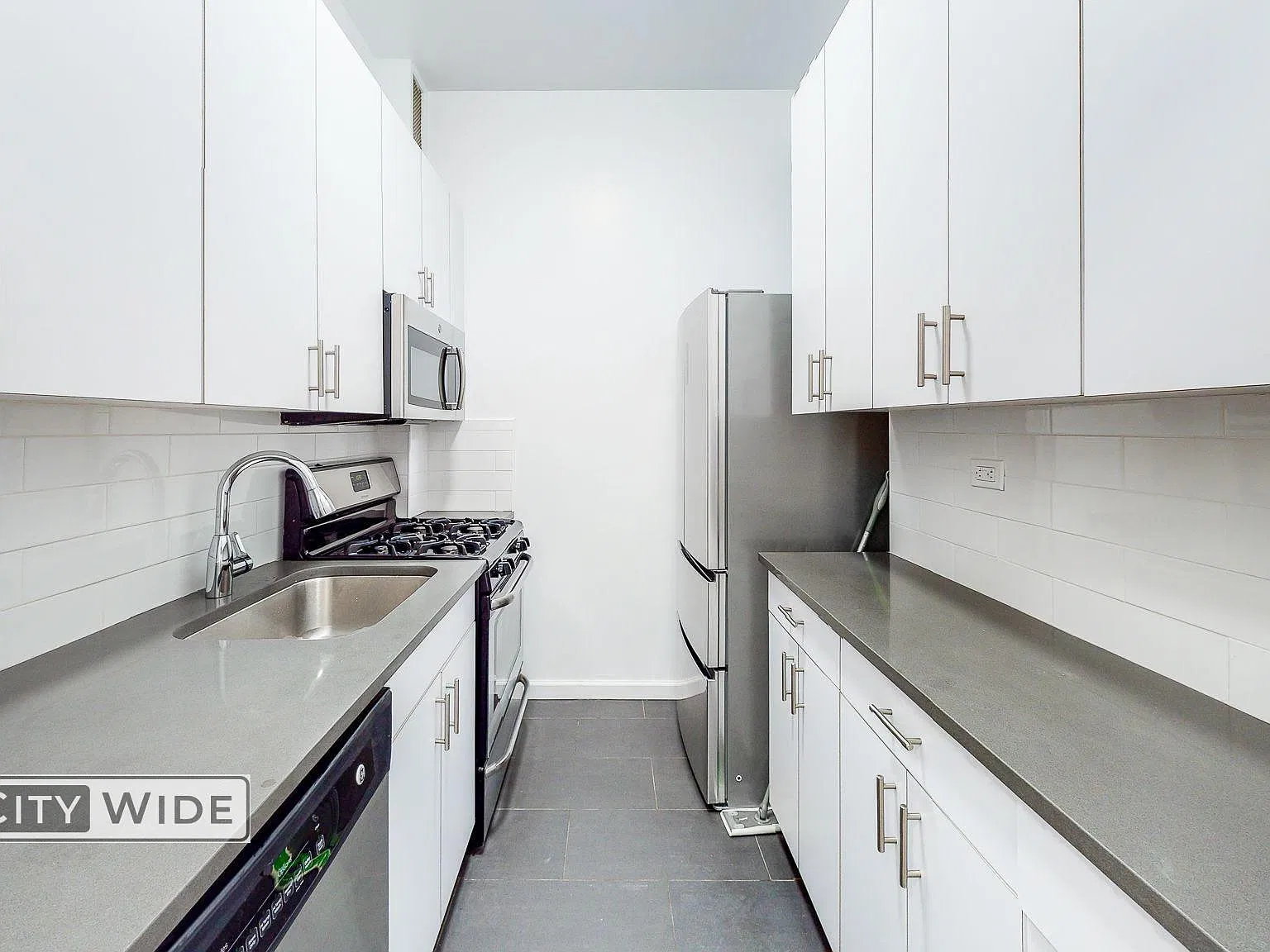 106 East 81st Street — Photo 4