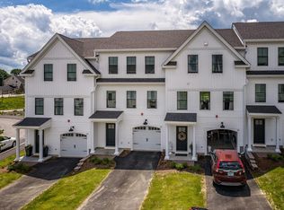 28 Northfield Dr, Dover, NH 03820