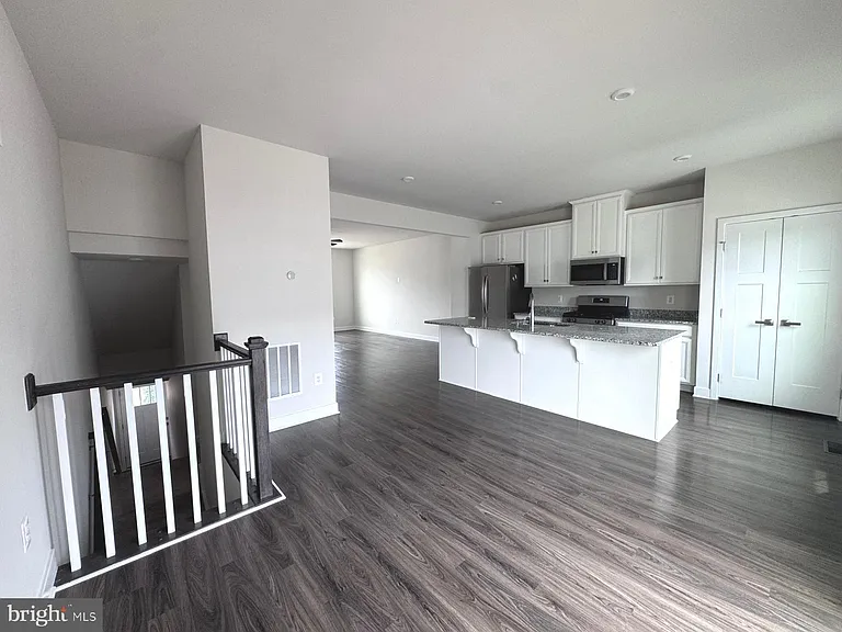 118 Twinleaf Way — Photo 8