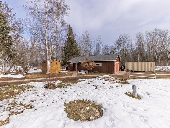 3rd image of 45288 Walleye Ln