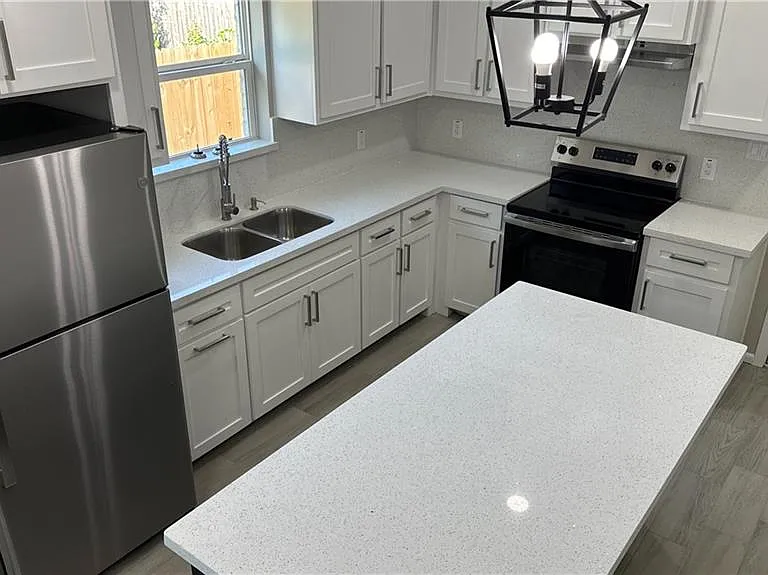 3711 Chapa Ave — Photo 4
