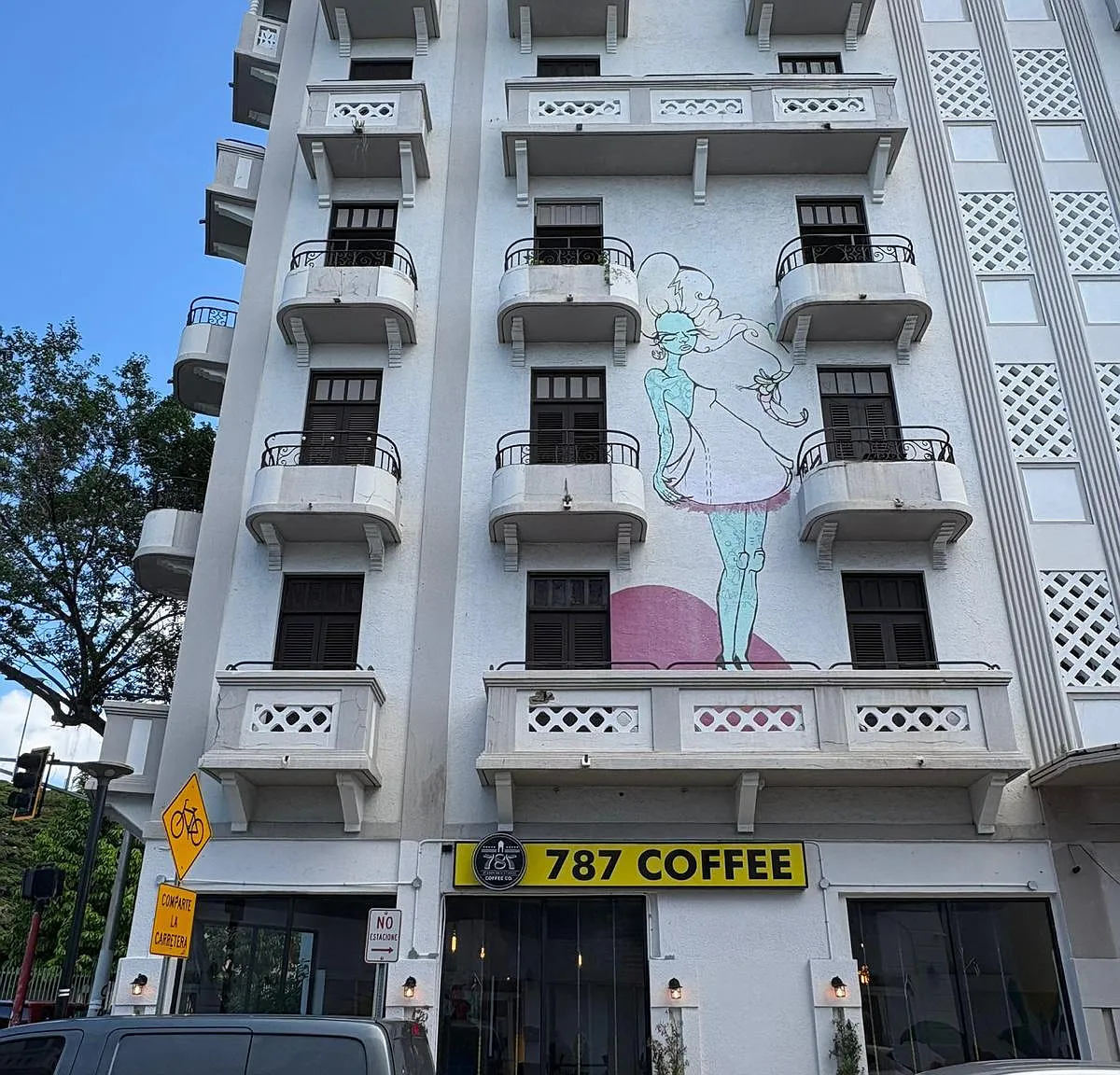 3 bed, 750 sqft, $950 — Photo 1