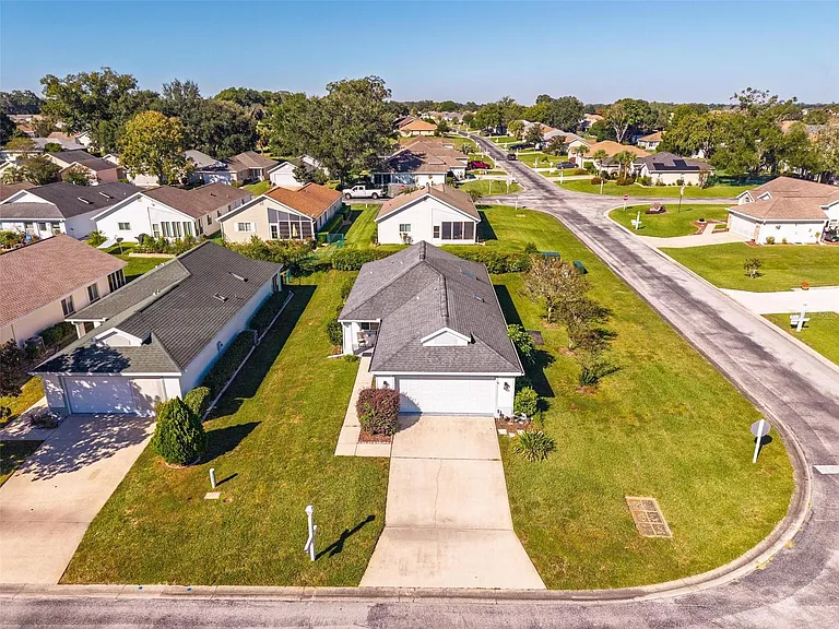 2048 NW 50th Ave — Photo 36