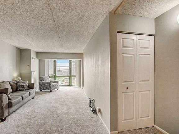 4th image of 270 E Highland Ave APT 1046