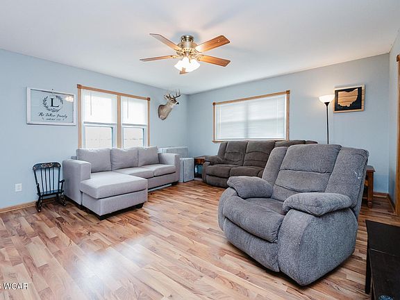 3rd image of 14155 Township Road 65