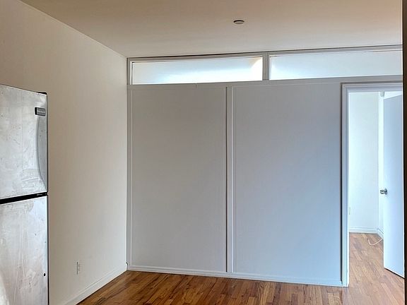 5th image of 300 E 3rd St #5